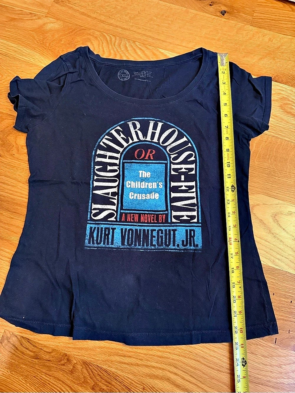 Out of Print Slaughterhouse-Five Book Cover T-Shirt Tee Girls XL Blue